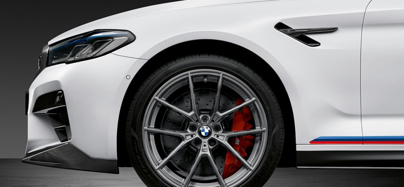 635 lóerővel támad az új BMW M5 CS