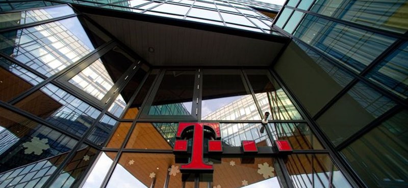 Mire su teléfono: si recibe este SMS de Telekom hoy, puede navegar por la web sin límites durante 3 días