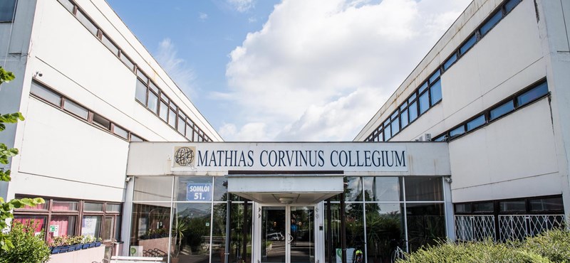 At the end of the year, the Mathias Corvinus Collegium received one hundred billion guilders from the state