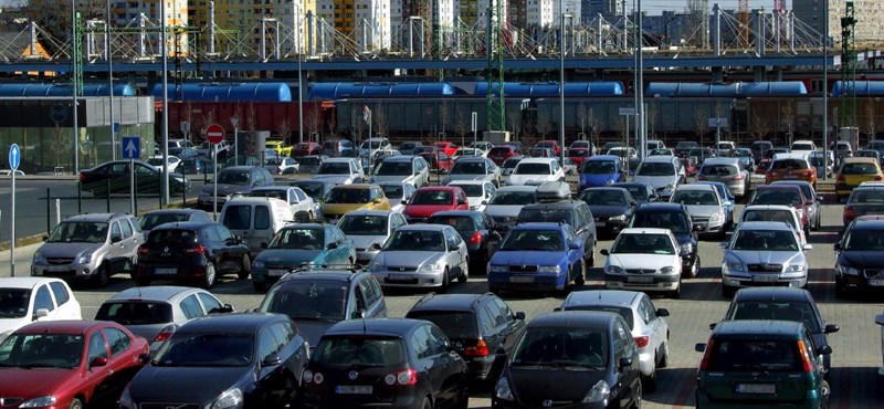 The government is planning parking lots of 700 million