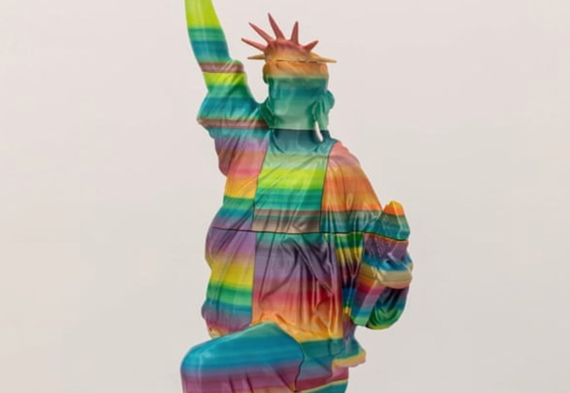 "Örülnék neki, ha ledöntenék" - állítja a ferencvárosi BLM-szobor alkotója