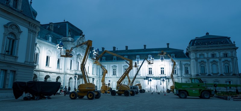 Keszthely Castle appears in the new Netflix fantasy series