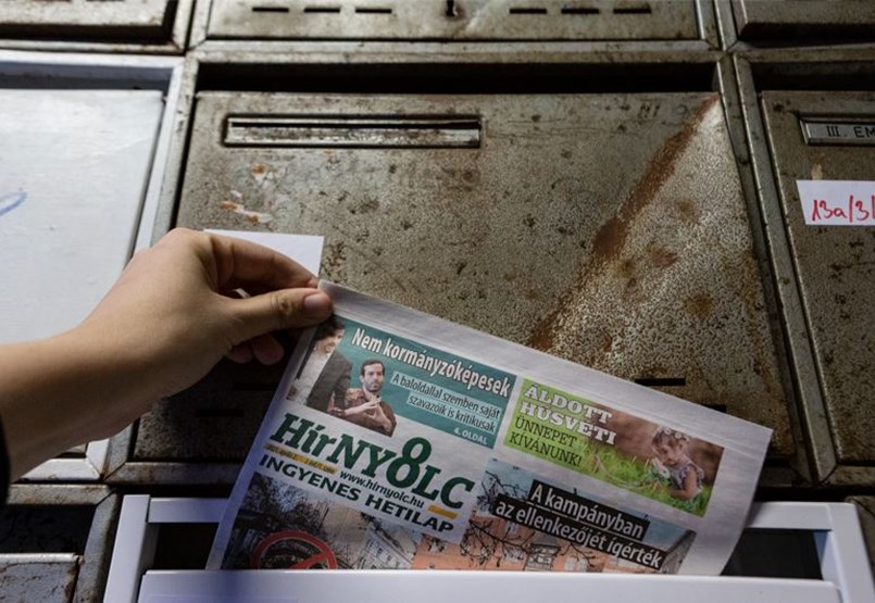 Fides golpea a la oposición con propaganda llena de tabloides en la ciudad