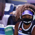 Who are these names on Osaka Naomi's black masks?